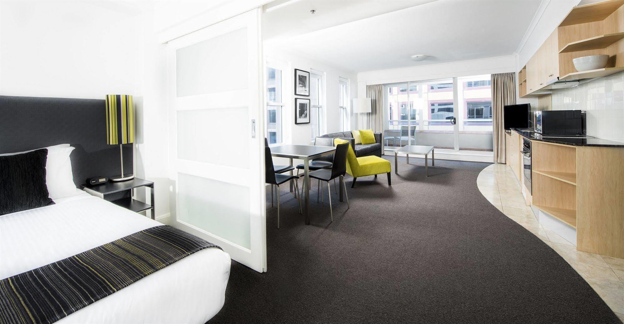 Mantra On Kent Aparthotel Sydney Exterior photo